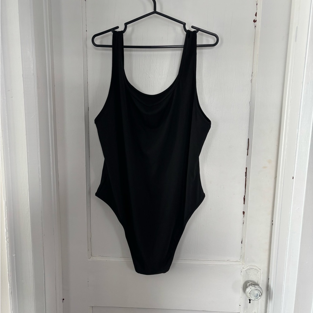 ✨ 3/$30 ✨SHEIN Curve Black Scoop Neck Bodysuit 4X | Sleeveless Stretch One Piece